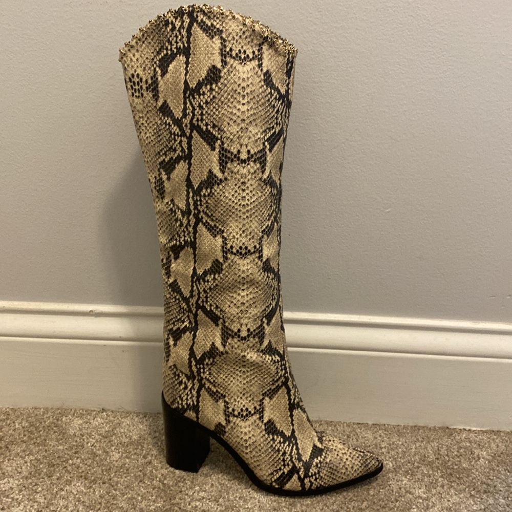 EUC Schutz Analeah animal print boots with gold chain embellishment. Size 6. - Picture 5 of 16